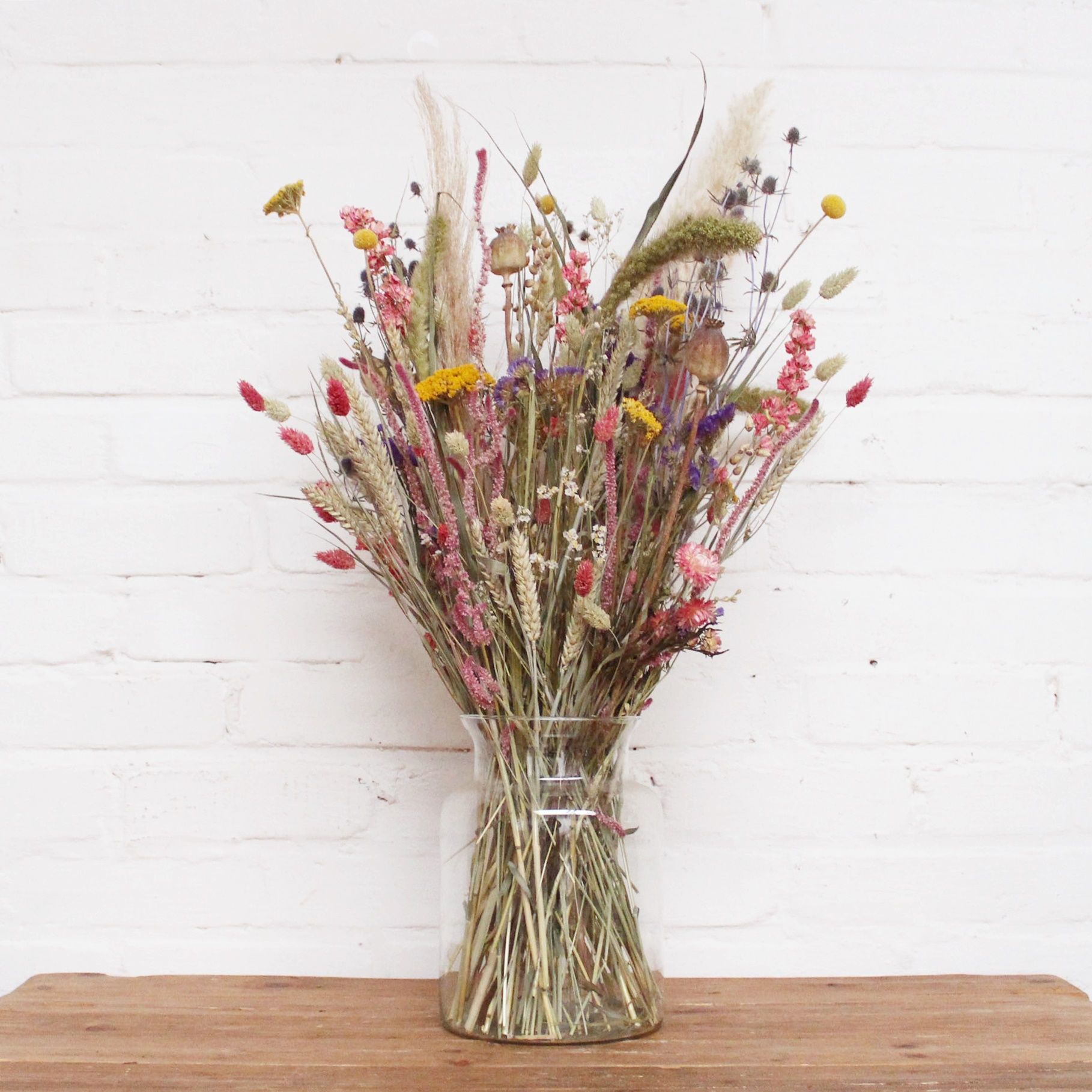 dried flower arrangements