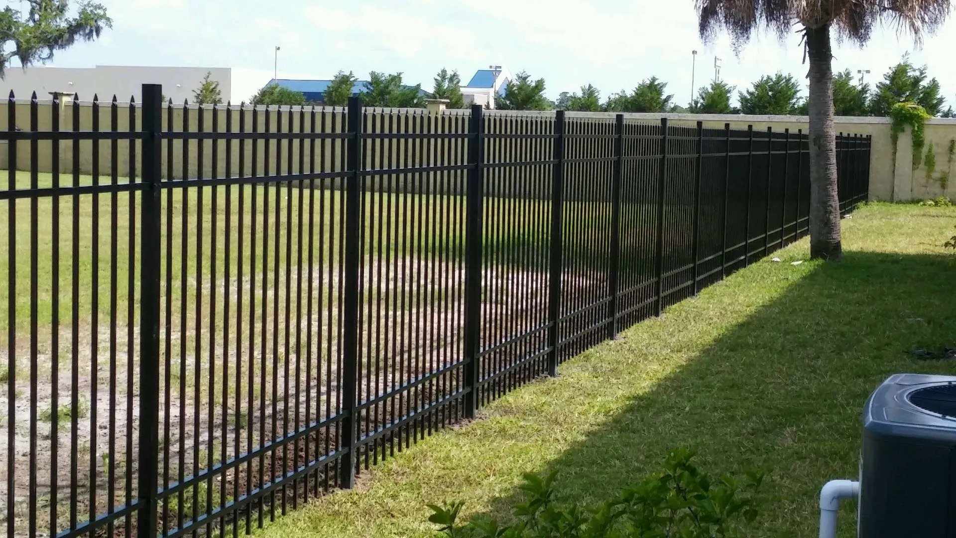 Aluminium fencing Sydney