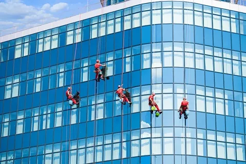 high rise facade cleaning