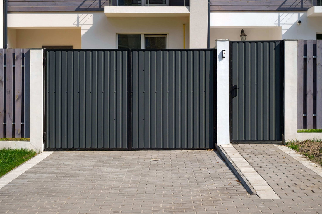 Fence Contractor Castlehill