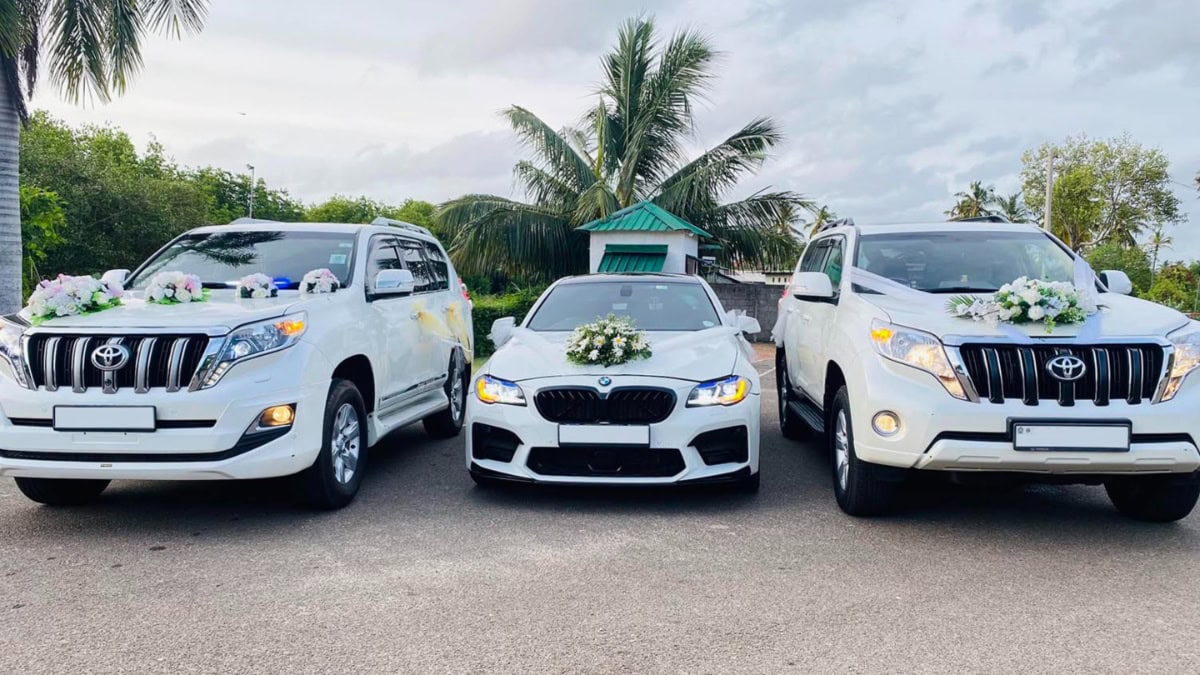 wedding car rental near you